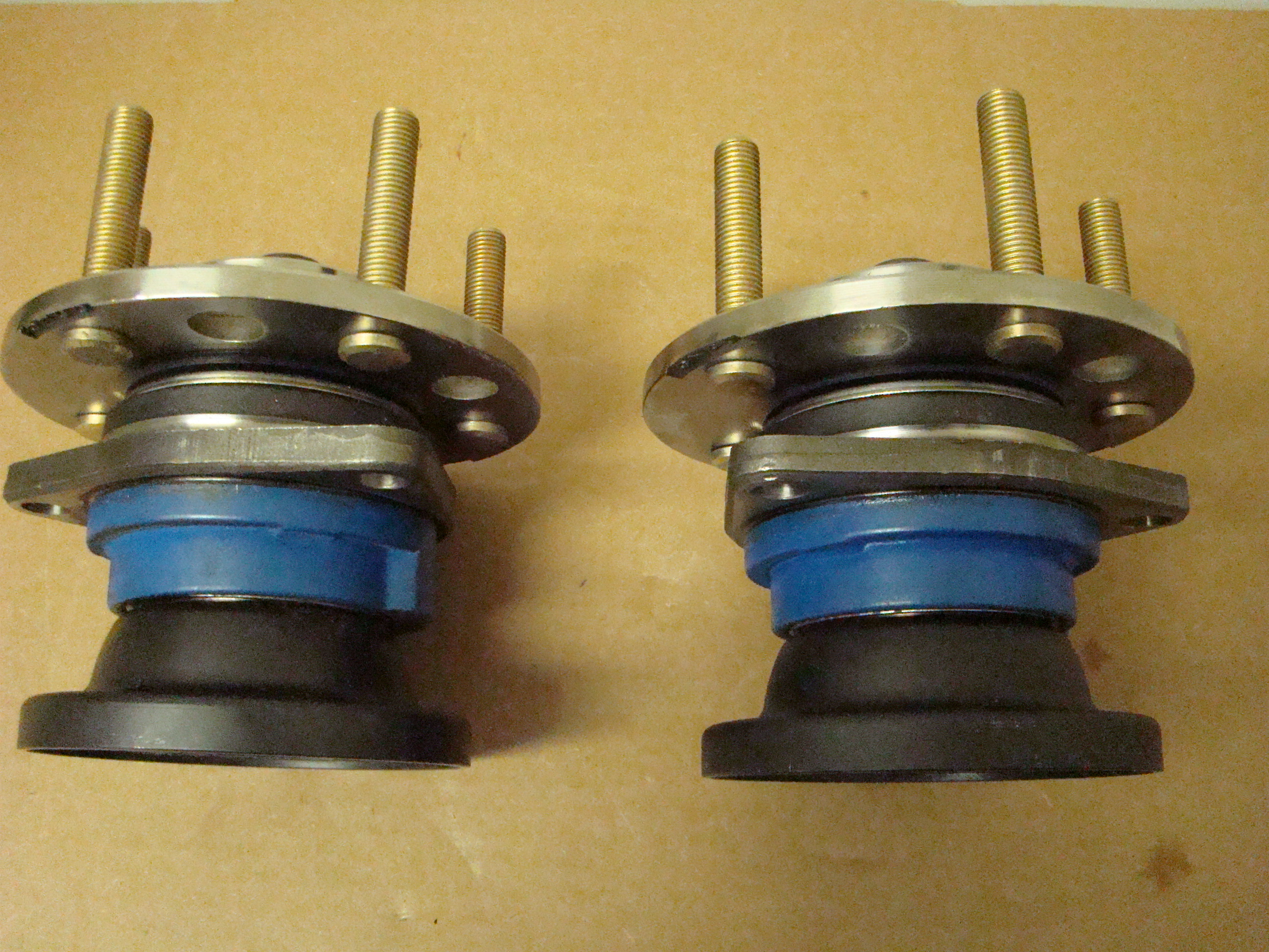 20091106Hub axle 015